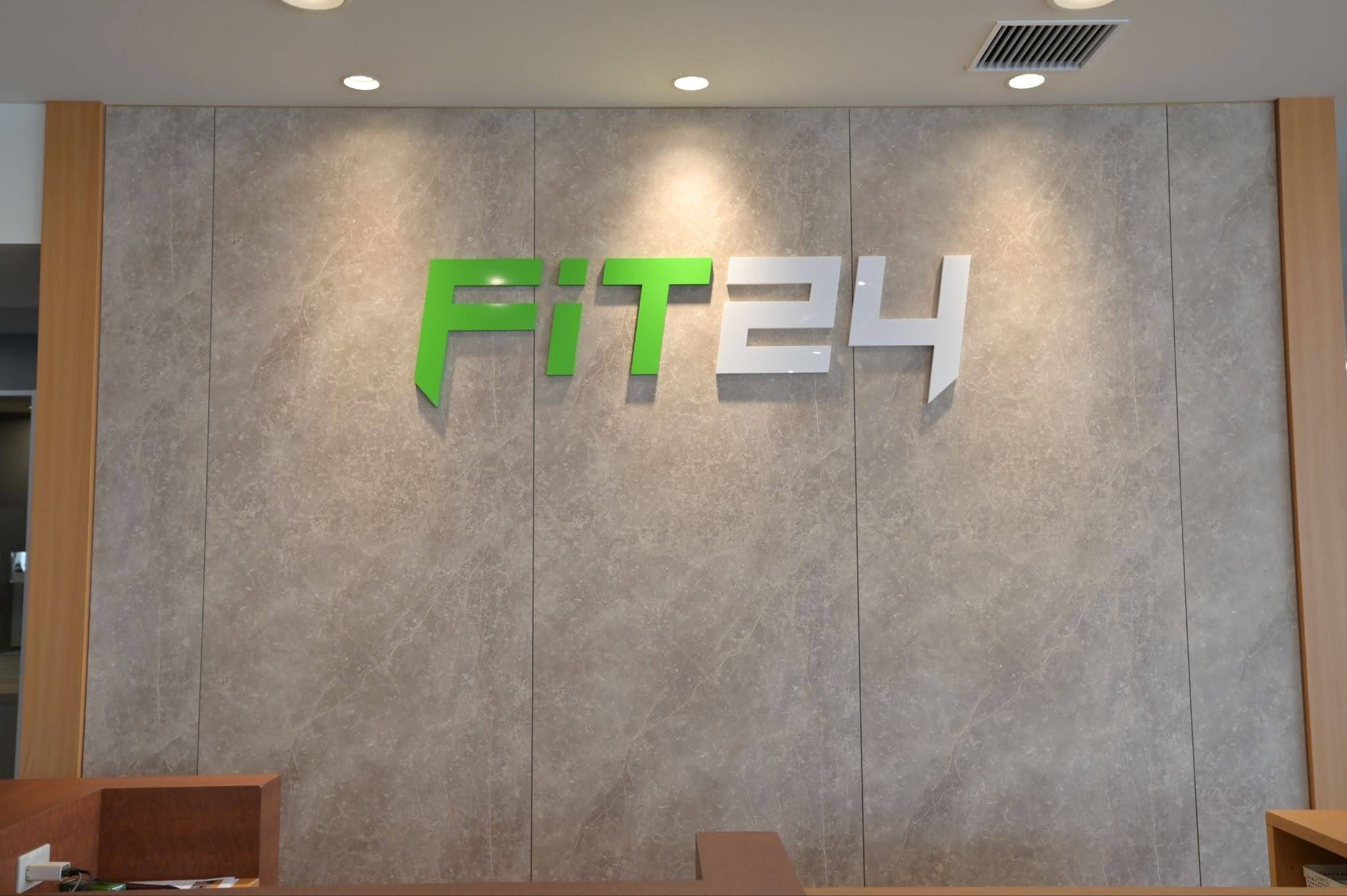 はじめてのトレーニングジムならFiT24への画像 