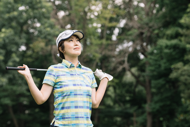 ラウンド中・プレー合間のストレッチの画像